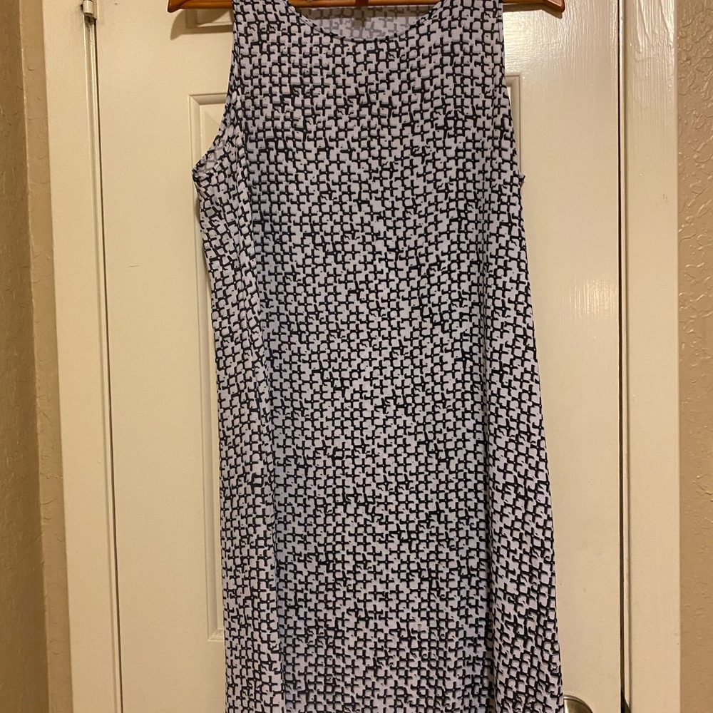 Cute little light weight dress, size medium.